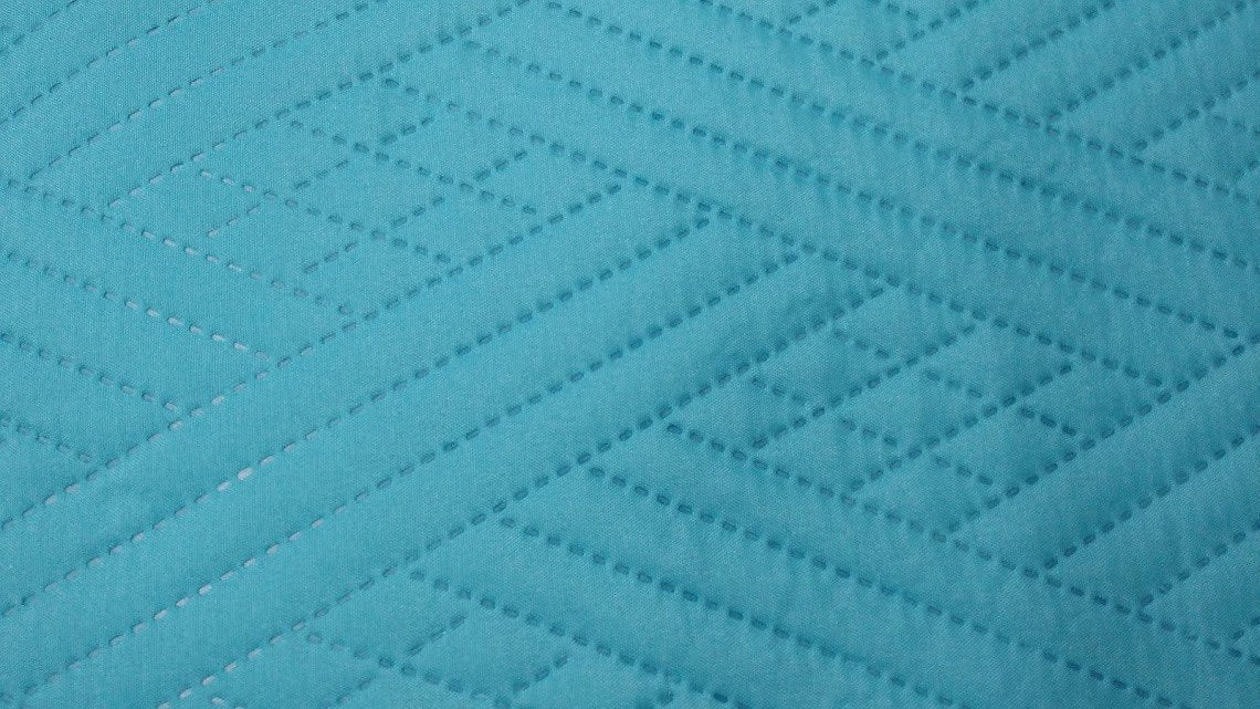 Solid Turquoise Teal Blue Lagoon Lightweight Quilted Coverlet Bedspread Set (LH3000)