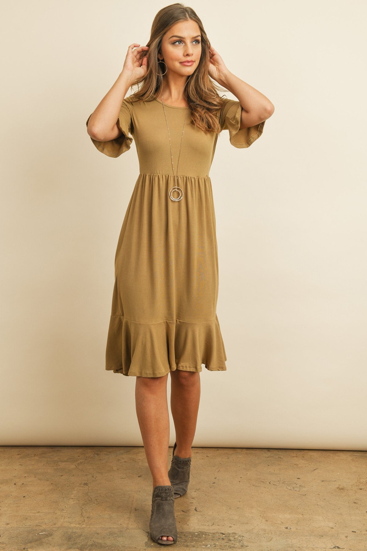 Solid Cinch Waist Ruffle Dress