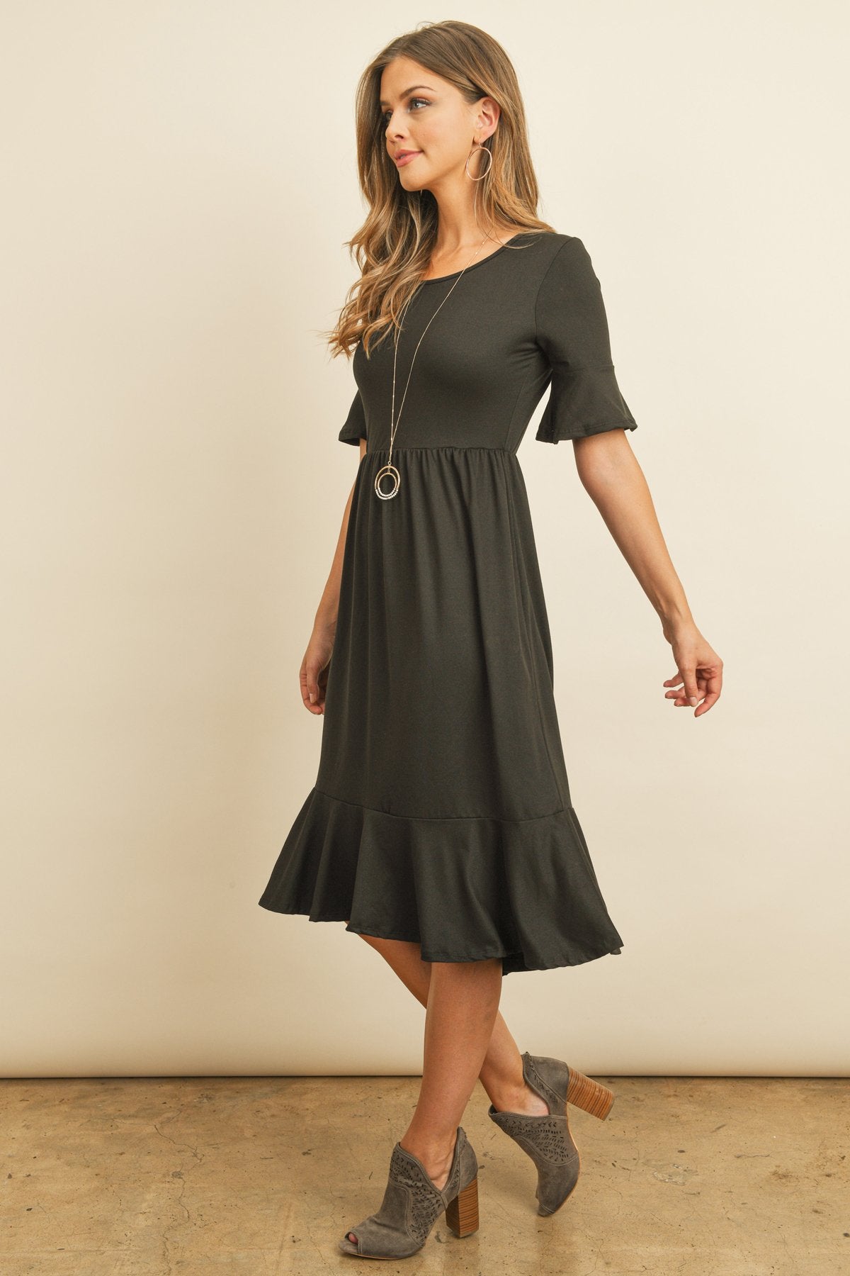 Solid Cinch Waist Ruffle Dress