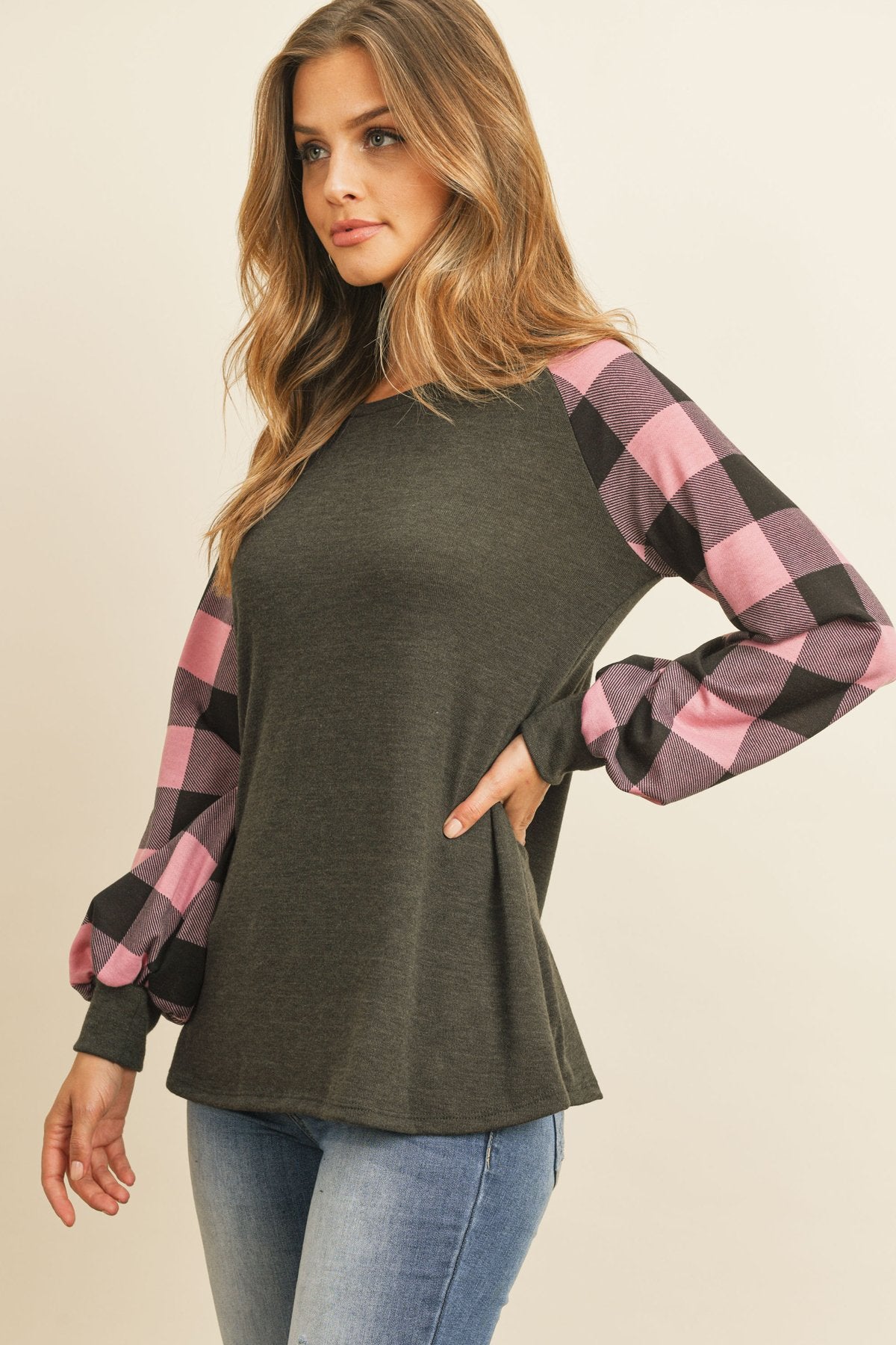 Plaid Puff Sleeved Round Neck Top