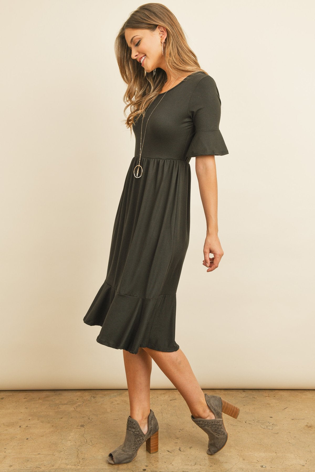 Solid Cinch Waist Ruffle Dress