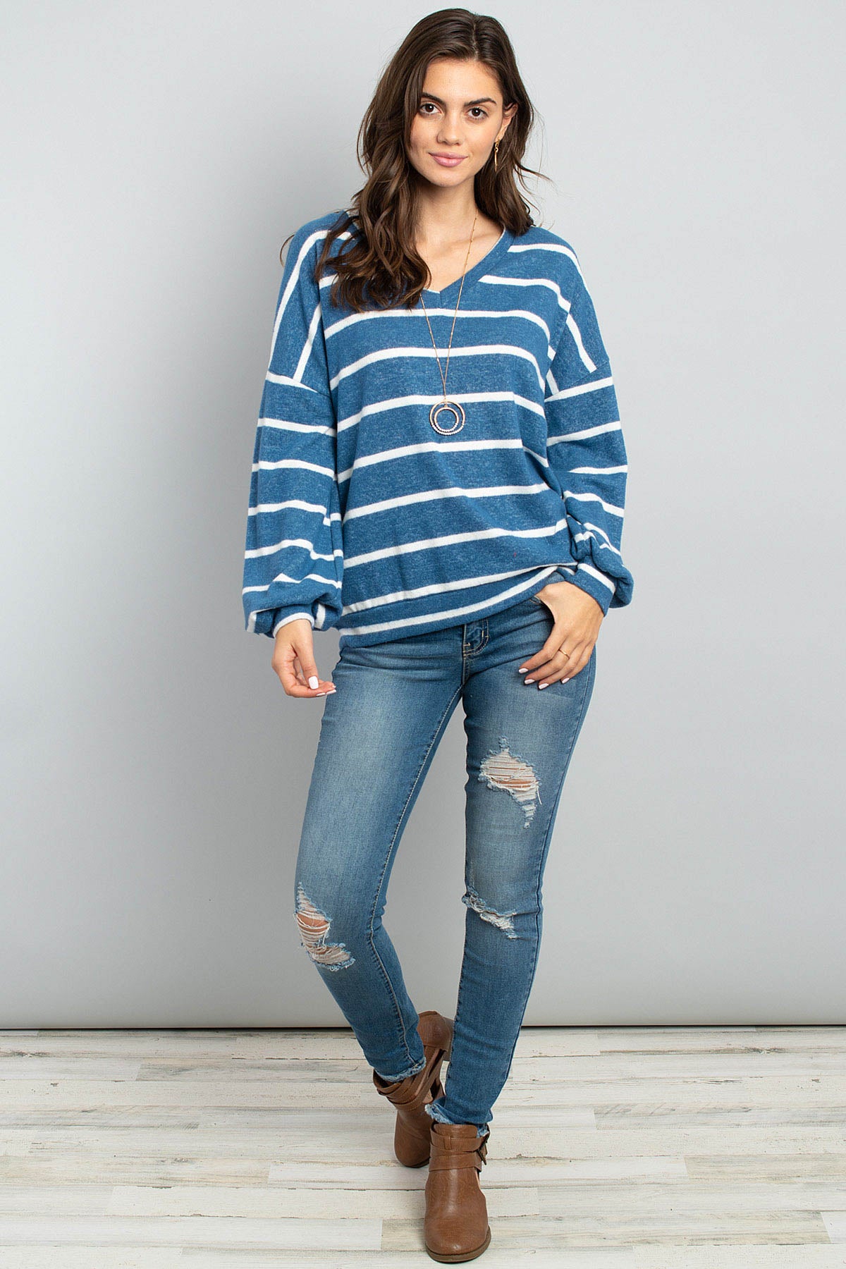 Oversized Puff Sleeved V-Neck Striped Top