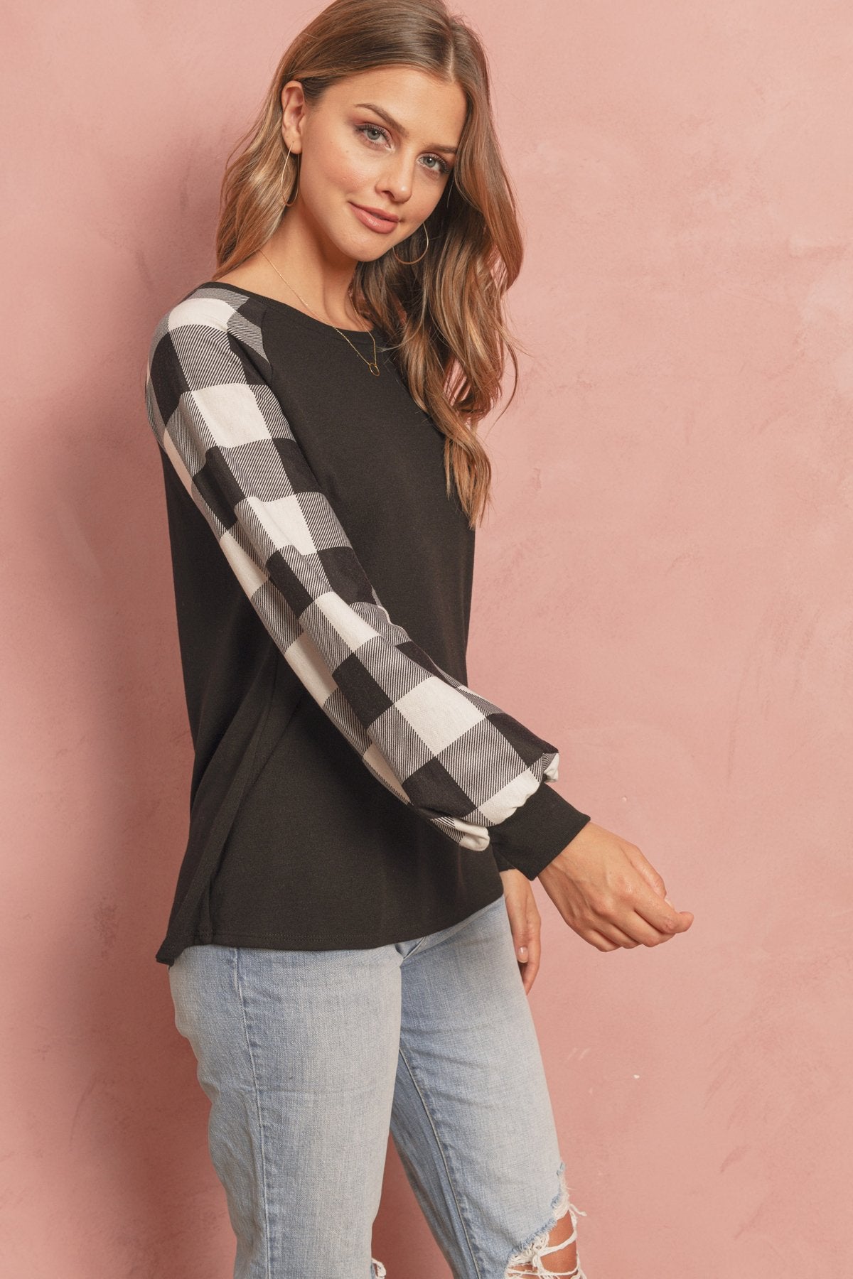 Plaid Puff Sleeved Round Neck Top