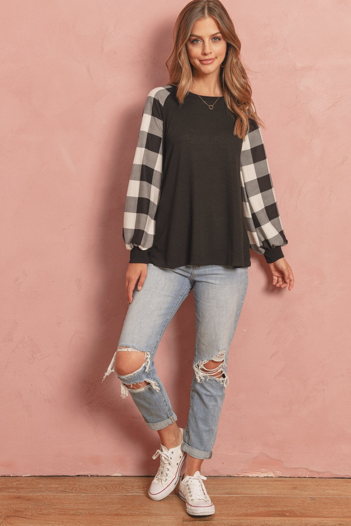 Plaid Puff Sleeved Round Neck Top